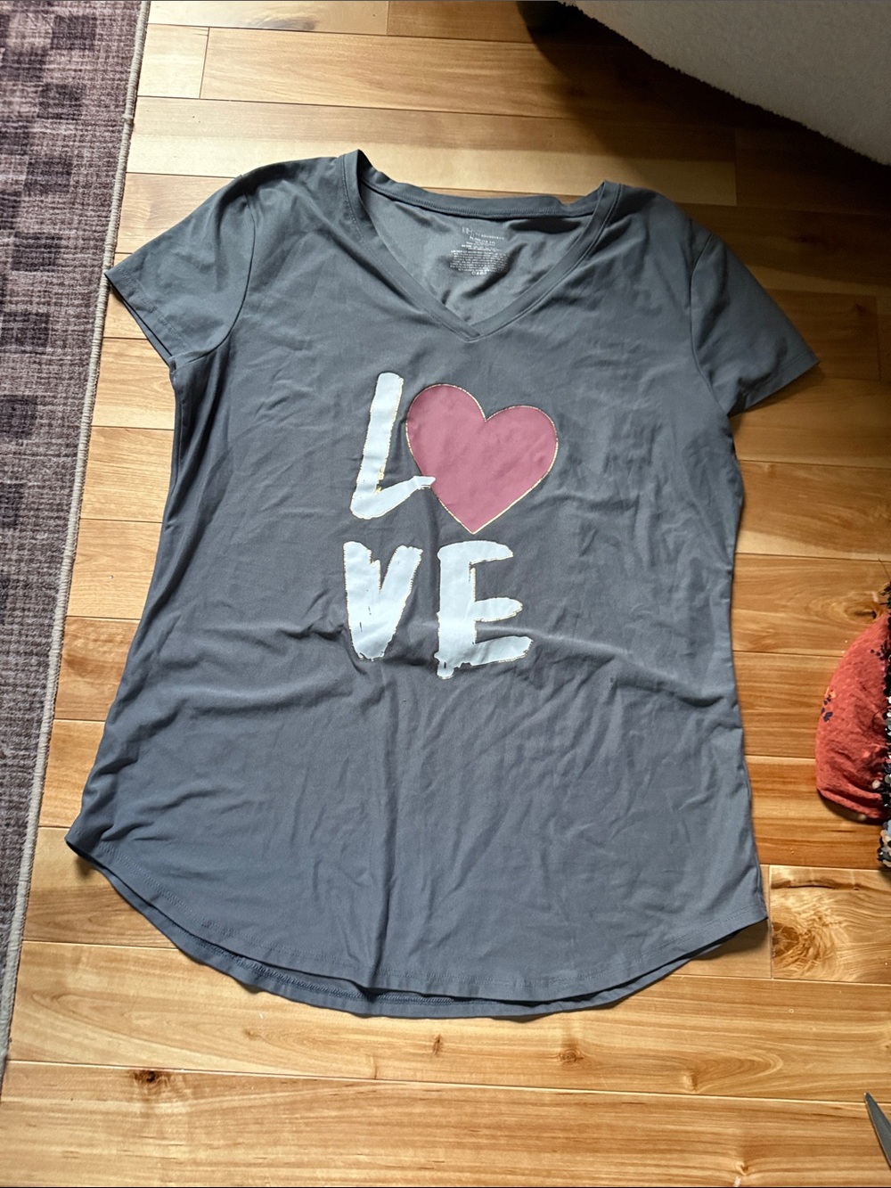 No Boundaries Gray V-Neck Tee with Pink Heart LOVE Graphic